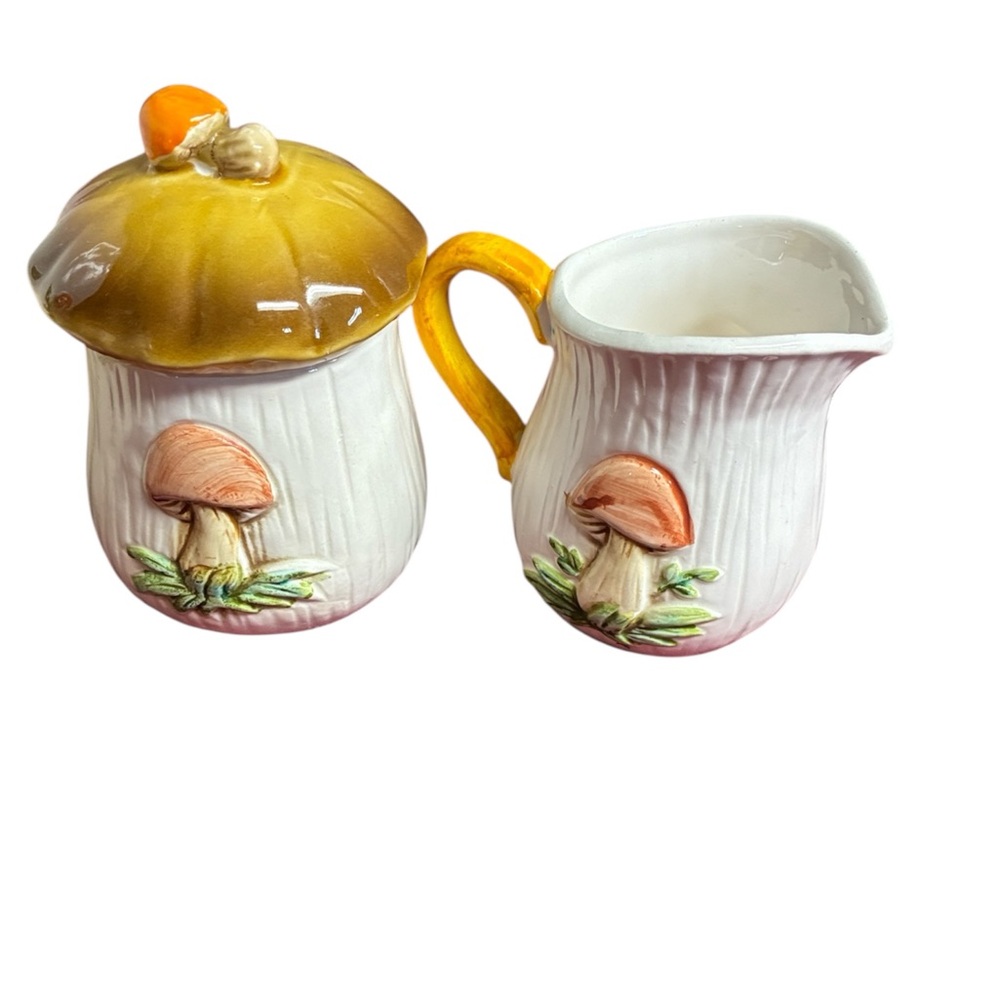 Mushroom Themed Ceramic Sugar and Creamer Set - Picture 2 of 15